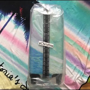 pink hard case wheelie